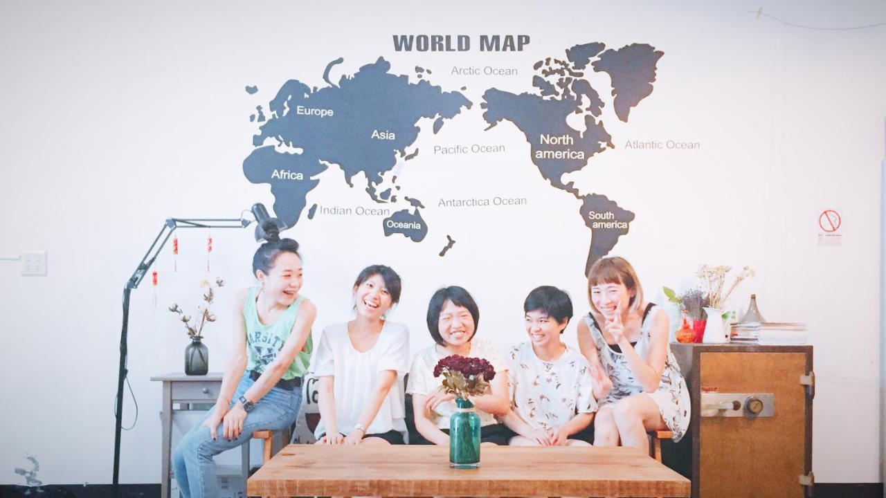 Oc Hostel Tainan Luaran gambar